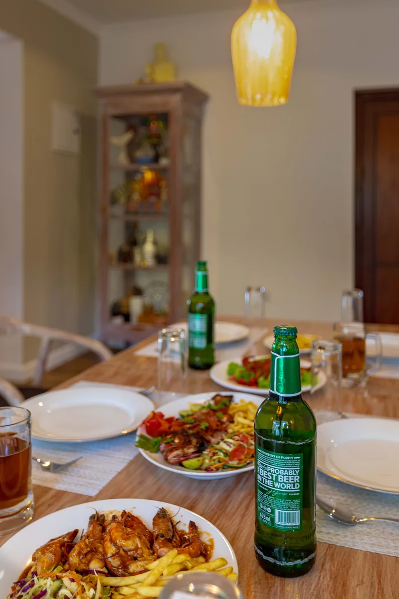 Fresh Coastal Seafood & Dining Experience